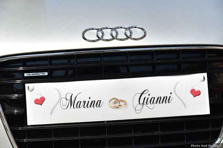 Targa auto sposi personalizzata: applausi o fischi? - 1