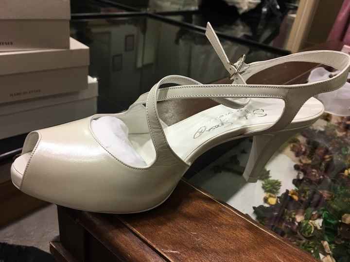 Cambio scarpe: opinione di una sposa contraria - 1
