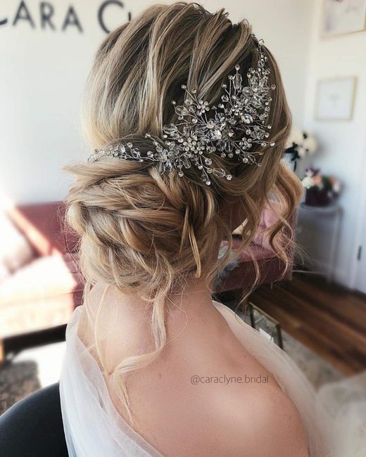 Acconciatura. Quale accessorio? 8