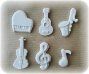 Cercasi idea segnaposto tema musica 7