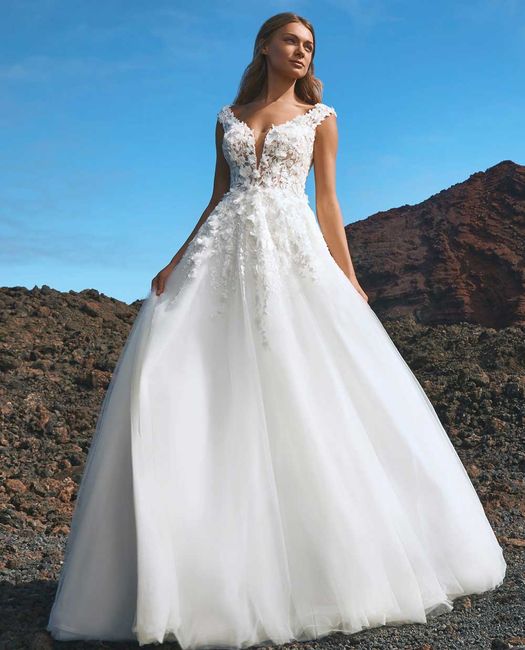 Collezione Pronovias 2022 7