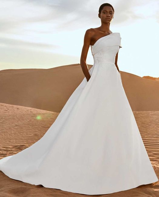 Collezione Pronovias 2022 21