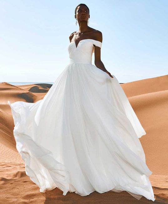 Collezione Pronovias 2022 22