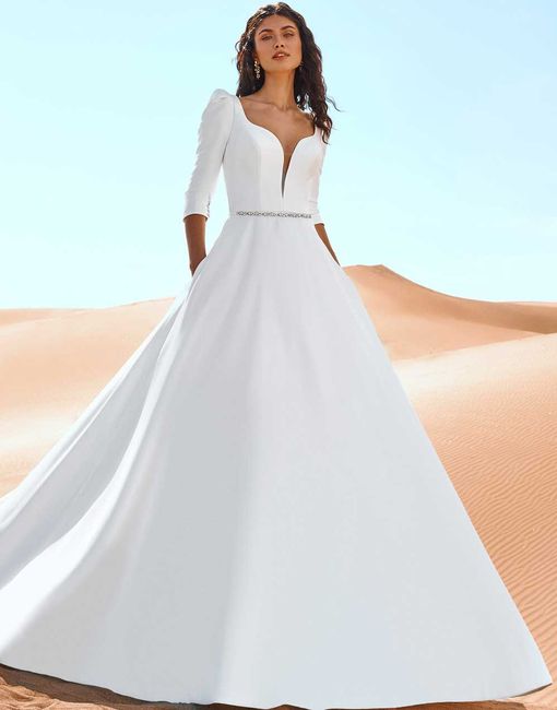 Collezione Pronovias 2022 34