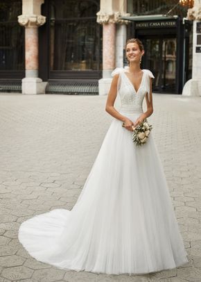 Collezione Luna Novias 2022 11