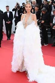 Red Carpet 2022 abiti promossi o bocciati 7