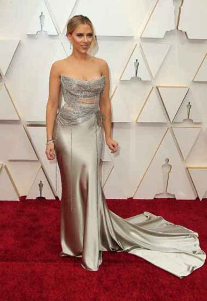 Red carpet Oscar 2021 - 5