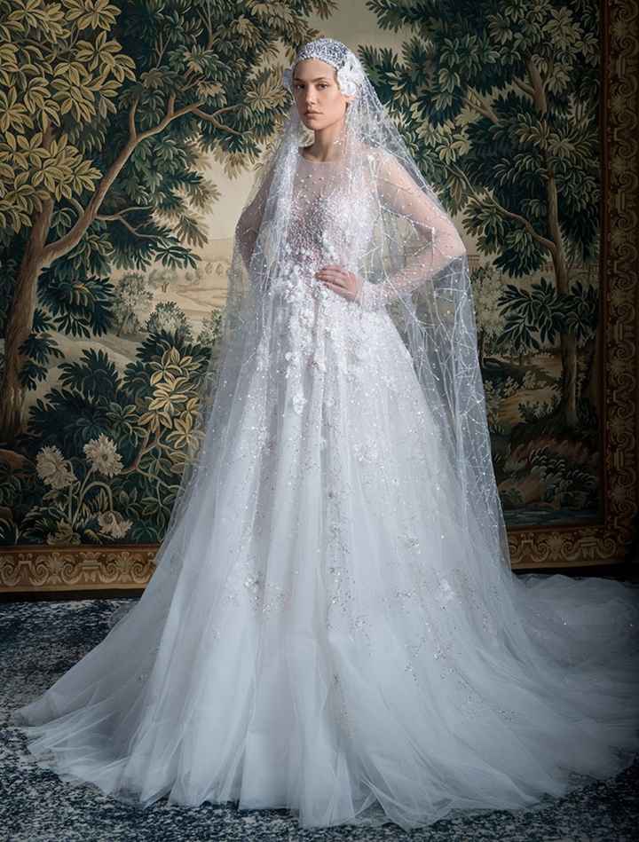 Collezione Georges Hobeika 2022 - 18