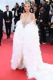 Red Carpet 2022 abiti promossi o bocciati - 7