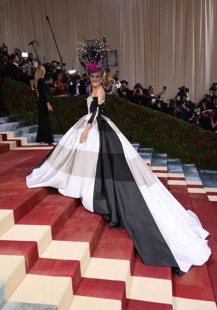 Red Carpet 2022 abiti promossi o bocciati - 12