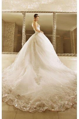 Abiti da sposa con strascico lungo - 5