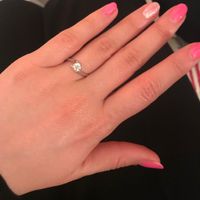 Solitario :domanda un po' frivola : quante volte lo guardate , vi piace? Lo volevate diversamente? P