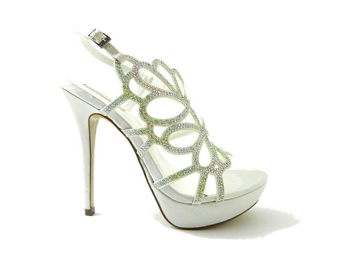 Alla ricerca delle scarpe - 3