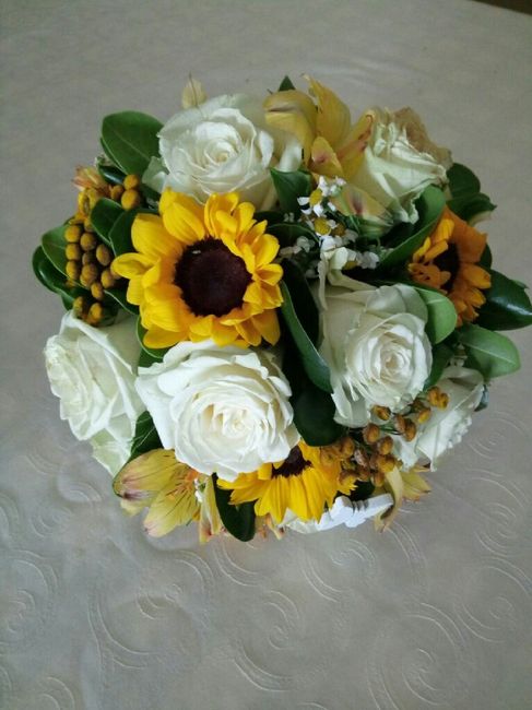  Bouquet di girasoli e...? - 1