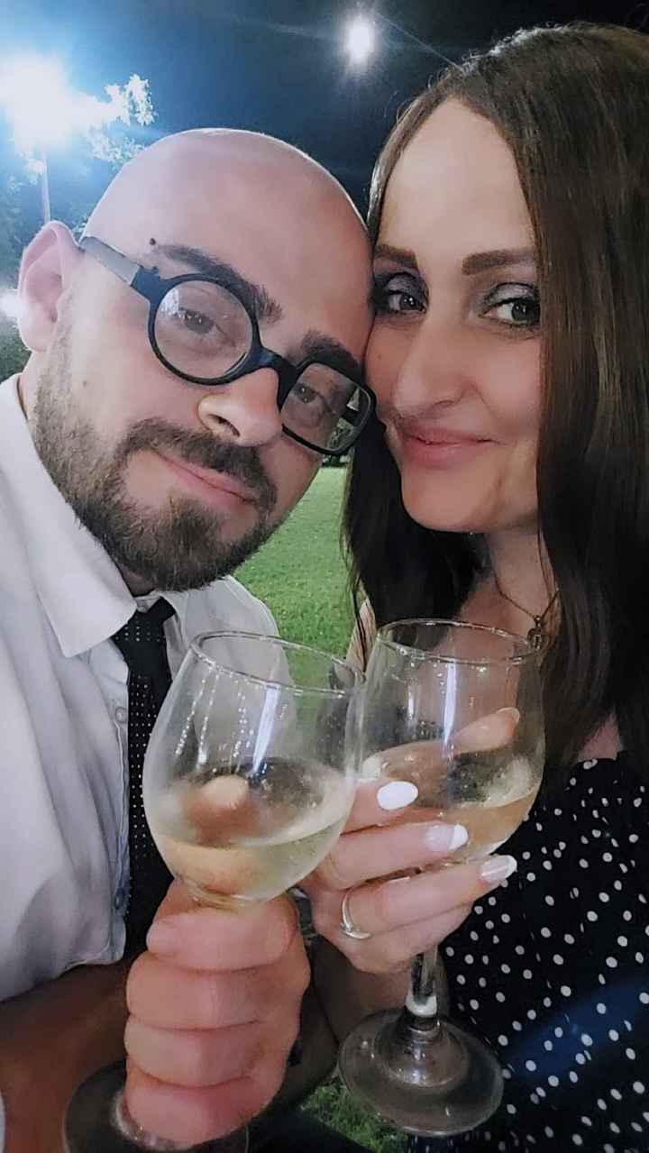 Postate una foto di voi due 👇 - 1