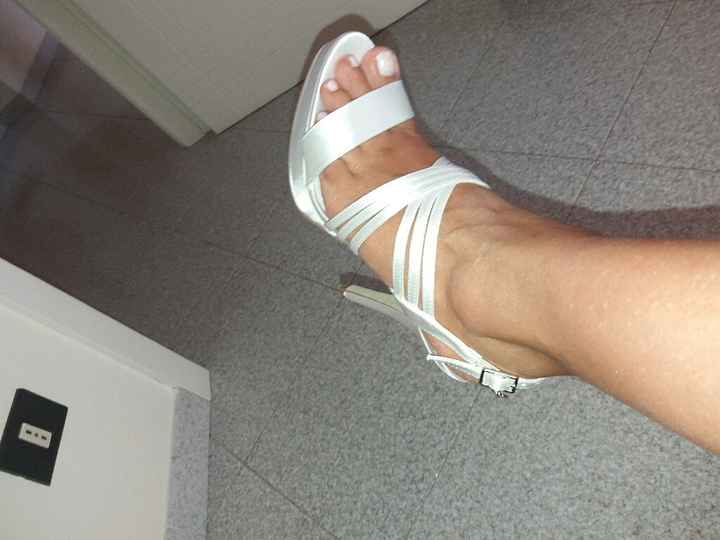 Ed anche le scarpe ci sono - 1