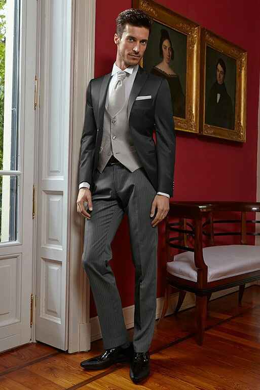  Vestito sposo: il mezzo tight - 1