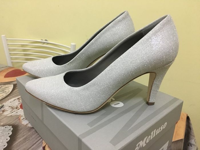 A -98 scarpe trovate! - 3