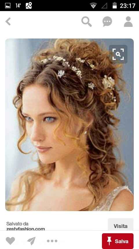 Acconciatura capelli ricci - 3