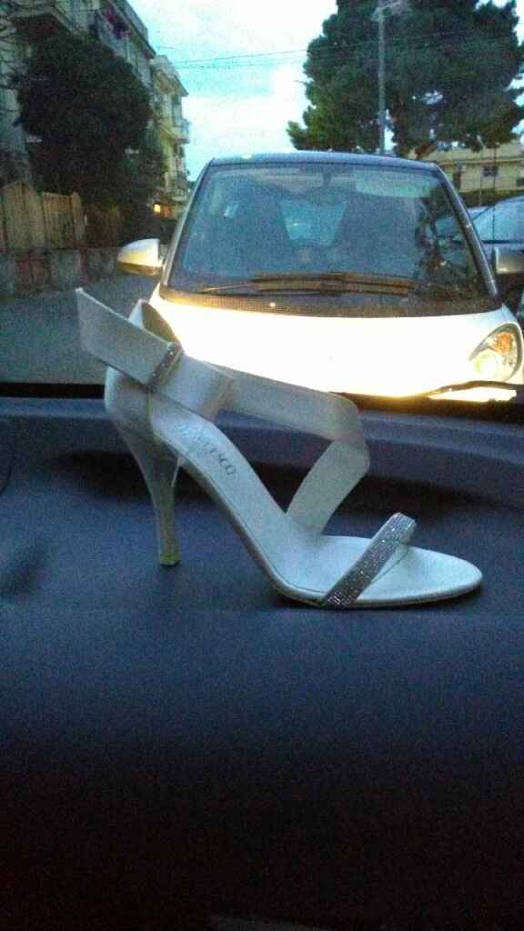 Ed ecco le scarpe - 1