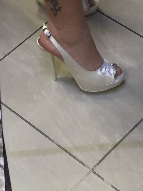 Scarpe trovate!!!!!! - 1