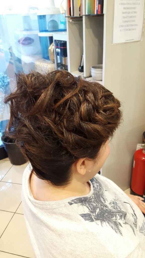 Consiglio acconciatura sposa rotondetta - 2