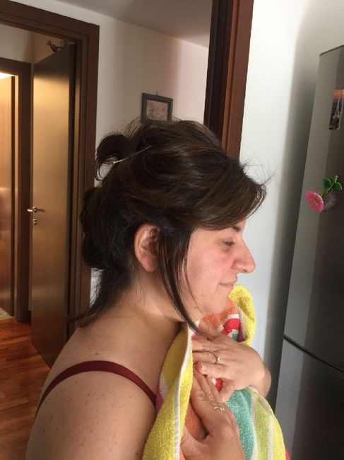 Raccolto con i capelli corti... - 6
