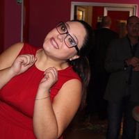 questa sono io 3 anni fa, la situazione è leggermente migliorata ma non tantissimo, soprattutto le b