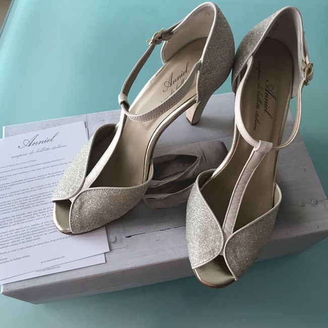 Come saranno le vostre scarpe da sposa? 6