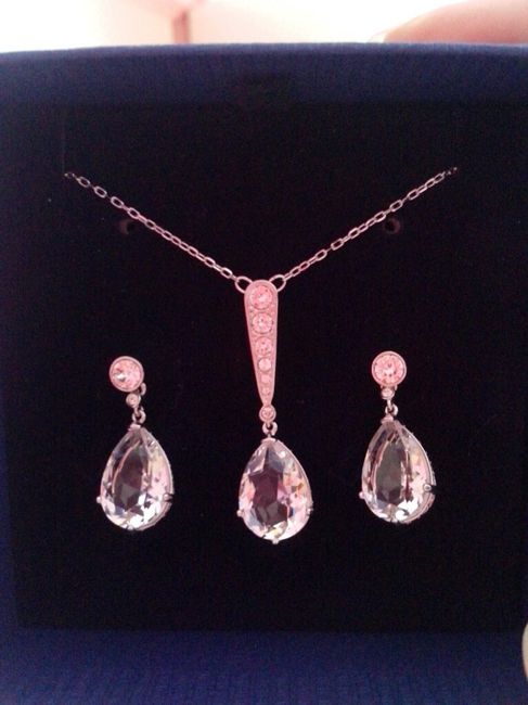 Parure a forma di goccia - 1