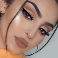 Labbra: rossetto chiaro o scuro? - 1