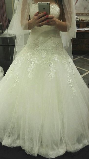 Linee abiti da sposa che non superano i 2,500 euro. - 1