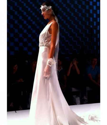 abiti da sposa Lusan Mandongus 