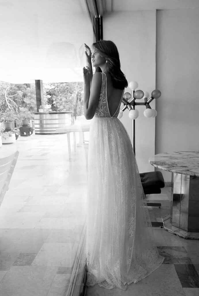 Non trovare l'abito.. - 3