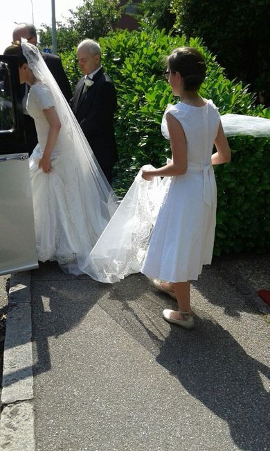 damigella che mi tiene il velo...