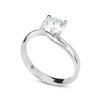 E ora mostraci una foto del tuo anello di fidanzamento! - 1