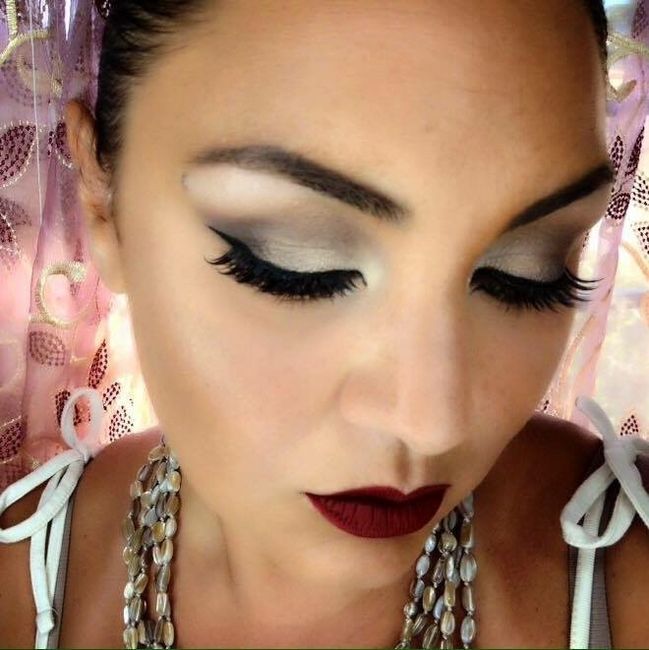 Mi fate vedere il vostro trucco da sposa?? - 1
