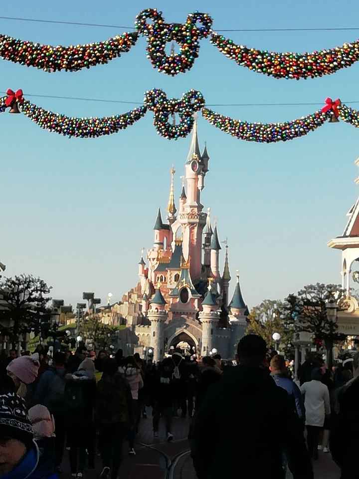 Disneyland paris - 2