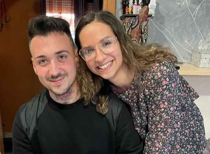 Postate una foto di voi due 👇 - 1