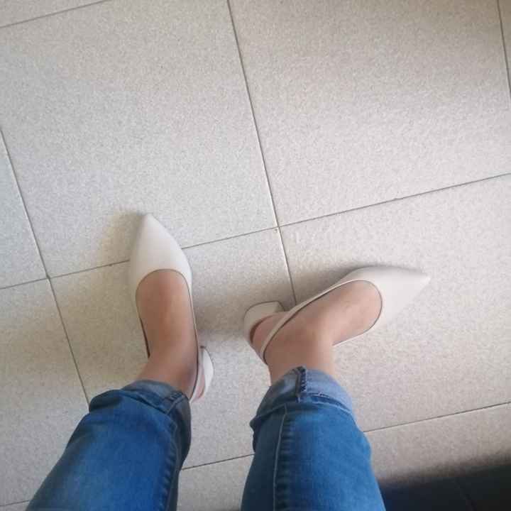 Scarpe aiutooo - 1