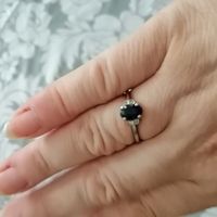 E ora mostraci una foto del tuo anello di fidanzamento! - 1