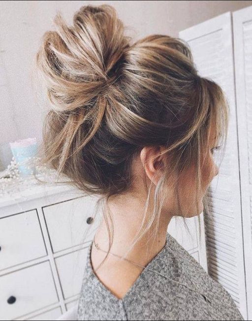 messy bun
