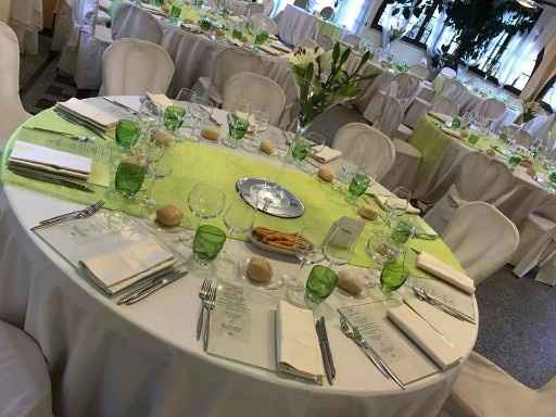 allestimento tavolo 5