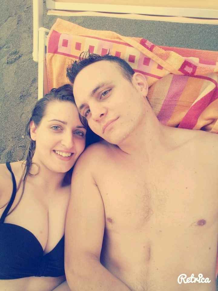 La prima foto di voi due da fidanzati - 2