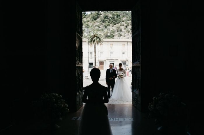 Entrata in chiesa - 1