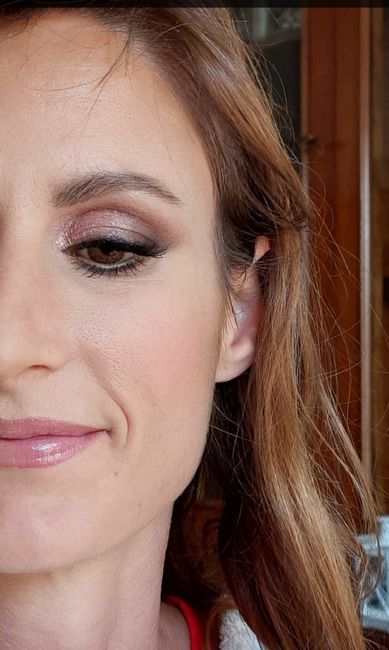 Trucco e acconciatura 13