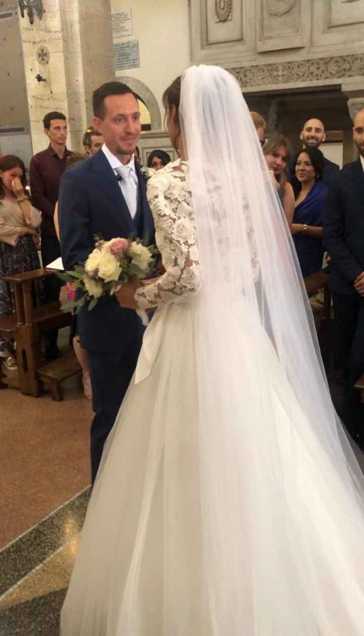 Acconciature con velo lungo - 1