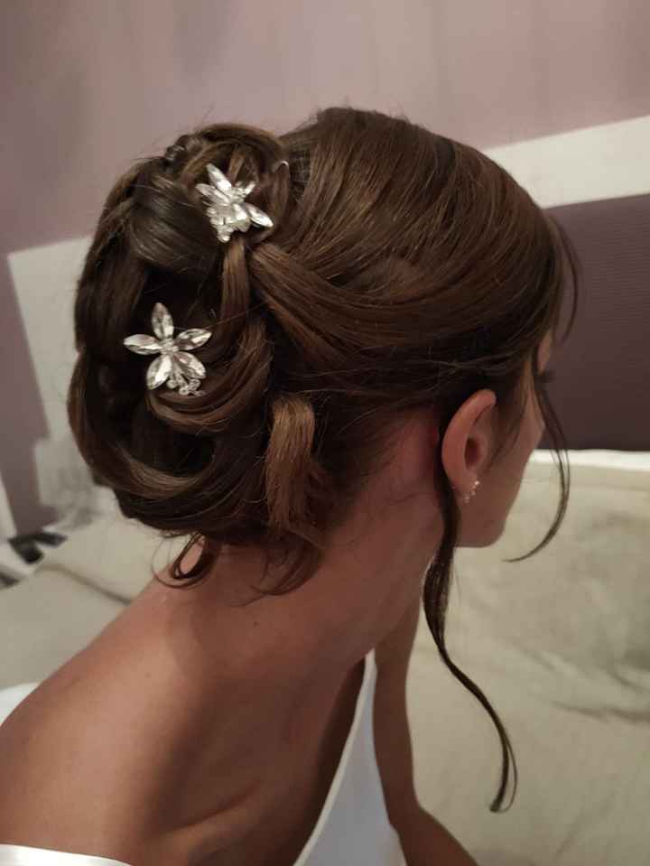 Acconciatura: raccolto, semiraccolto o capelli sciolti? - 1