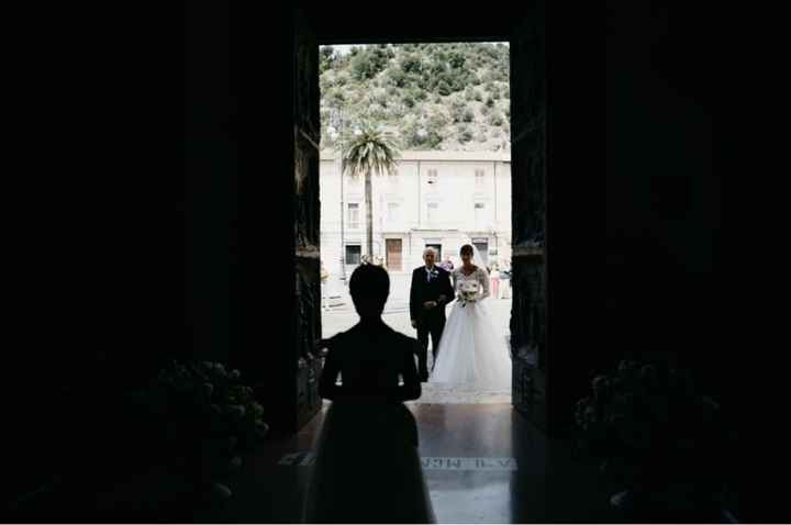 Entrata in chiesa - 1