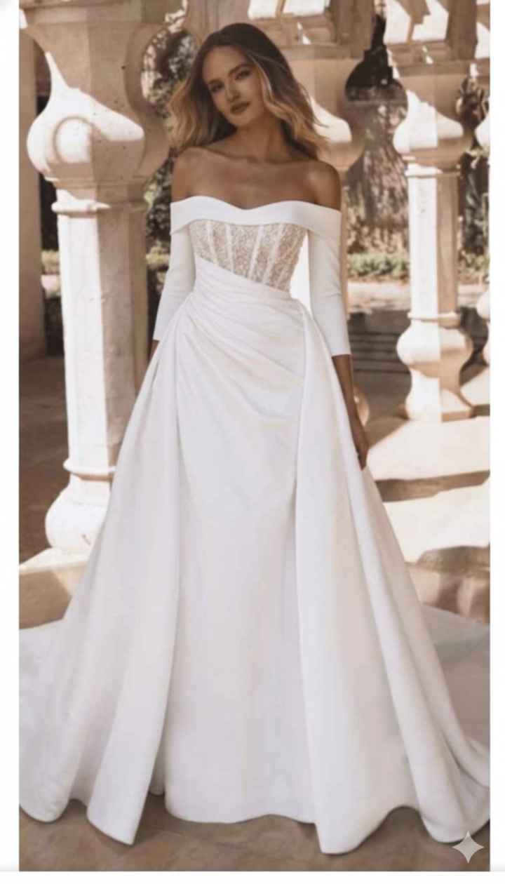 Fiocco si, fiocco no.... spalline sí, spalline no... - 2